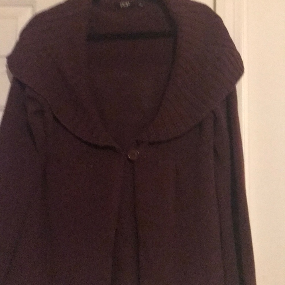Sweater - Picture 3 of 4